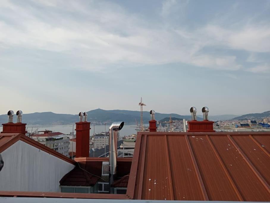 Atico Con Terraza En El Centro De Vigo Apartment Exterior foto